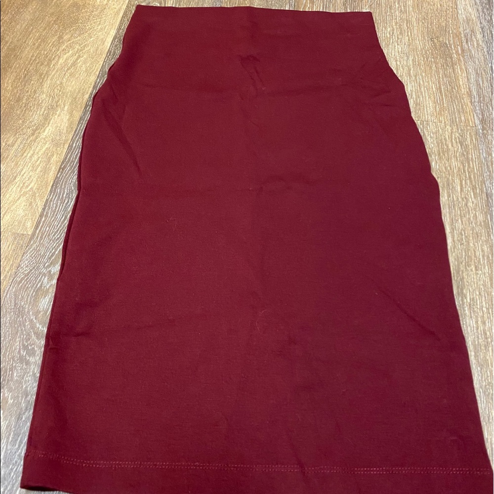 Windsor pencil skirt
